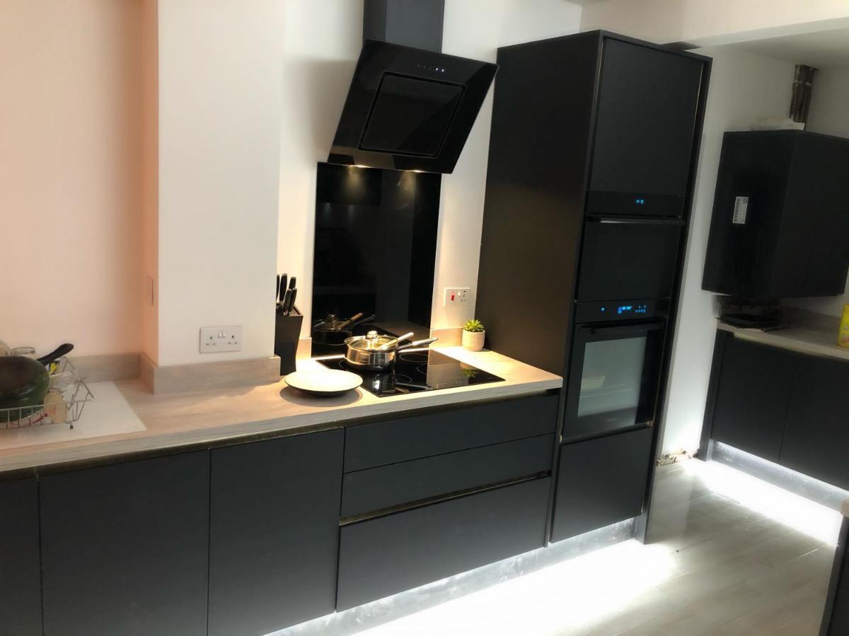Spacious Double Bedrooms Sharing New Bathroom, En-Suite Option Available, Kings Lynn King's Lynn Bagian luar foto